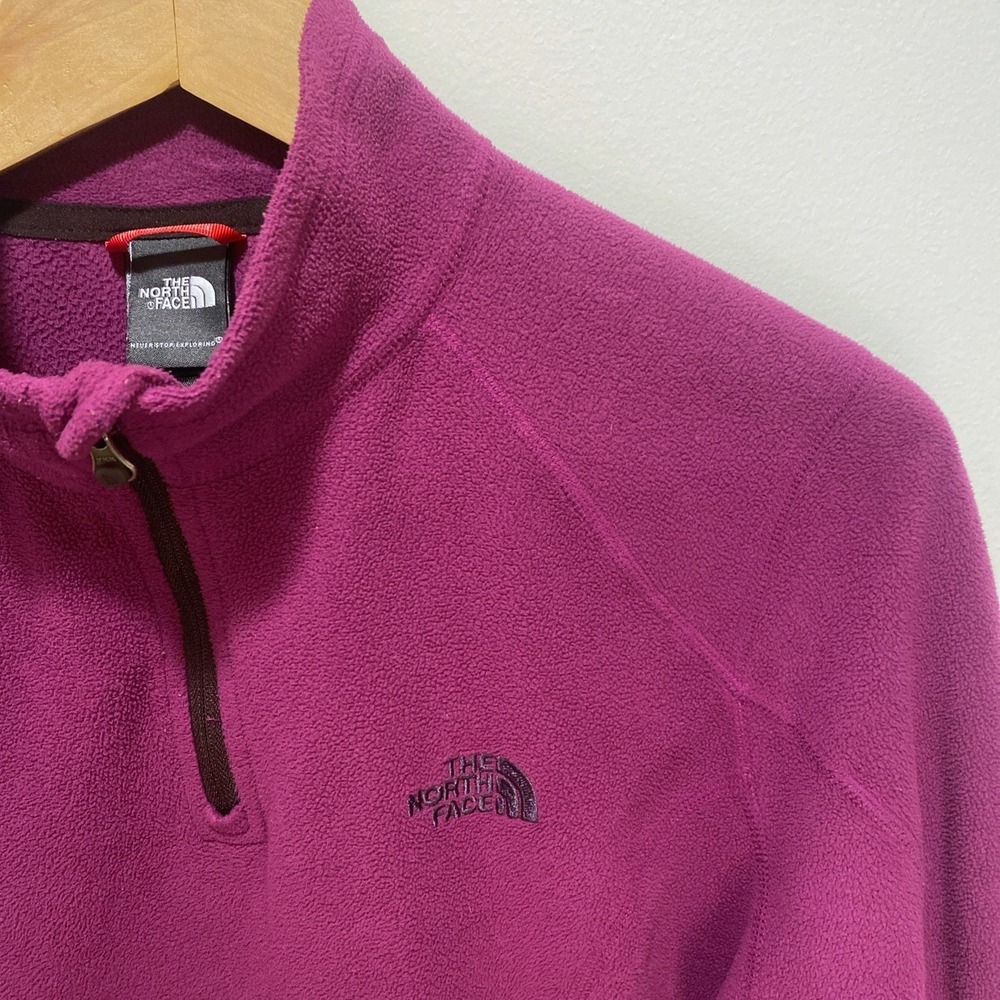 The North Face Womens TKA 100 Polartec 1/4 Zip Fleece Pullover Magenta Purple M